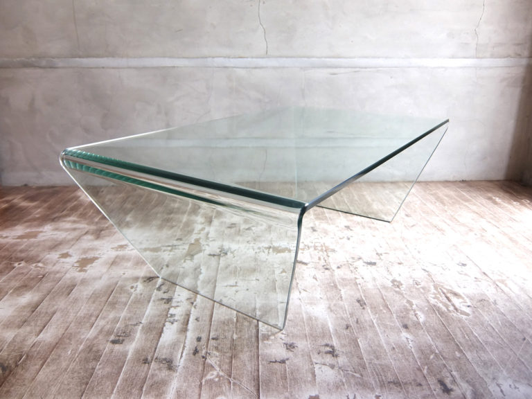 ボーコンセプト Bo concept アドリア Adria ガラス リビングテーブル W100 ～モダンでシンプル。高級感があるガラスと