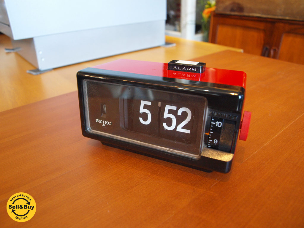 SEIKOのデジタル時計 レトロ風市場価格とそぐわず - インテリア時計