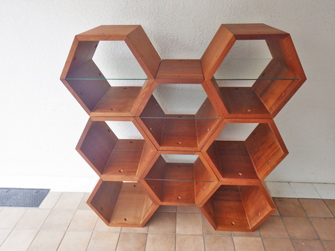 木製 ハニカムラック シェルフ 8連 飾り棚 無垢材 ガラス棚～ミッド 