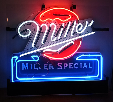 アメリカを代表するBEER～ “MILLER”ミラービール ネオンサイン 電飾