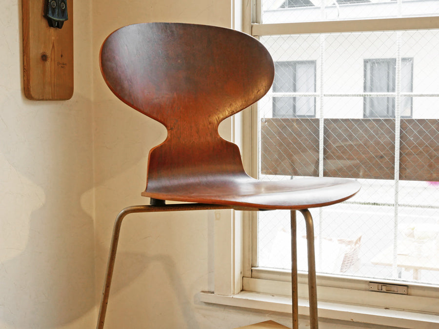 フリッツハンセン Fritz Hansen アントチェア 3本脚 チーク材