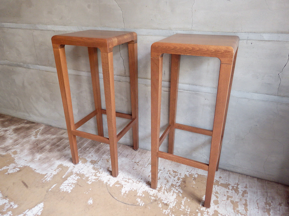 トン TON リオハ Rioja ハイスツール カウンターチェア チェコ製 2脚