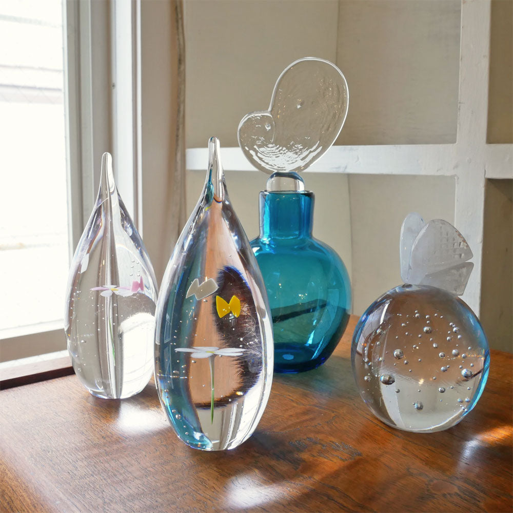 イイノナホ ガラスオブジェ 小瓶 Cloudy candy 祖師ヶ谷大蔵店