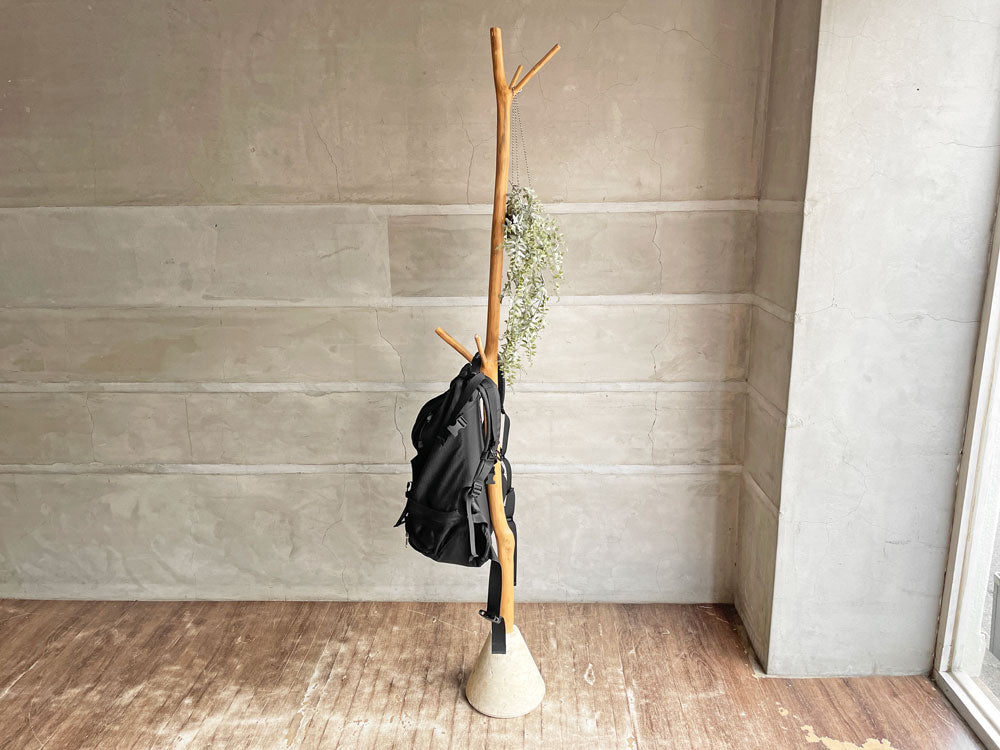 イデー IDEE ウッドコートツリー Wooden Coat Tree コートハンガー ポールハンガー ハンガーラック タマリン材 マクタン –  TOKYO RECYCLE imption