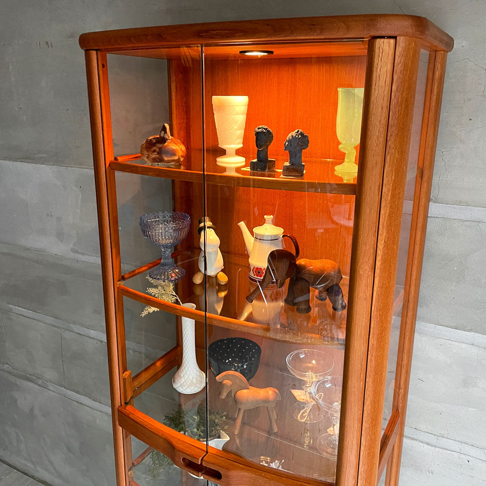 サリンモブラー Salin Mobler チーク無垢材 キュリオケース 飾り棚