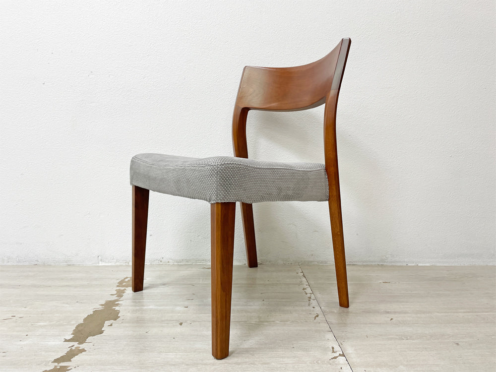 カリモク karimoku ダイニングチェア シェルチェア 円寿 ベージュ IN