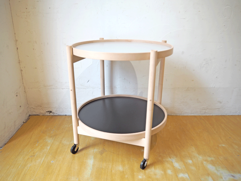 クルーガーブラザーズ】トレーテーブル 保管品 極美品!デンマーク クルーガーブラザーズ】トレーテーブル 保管品 極美品!デンマーク