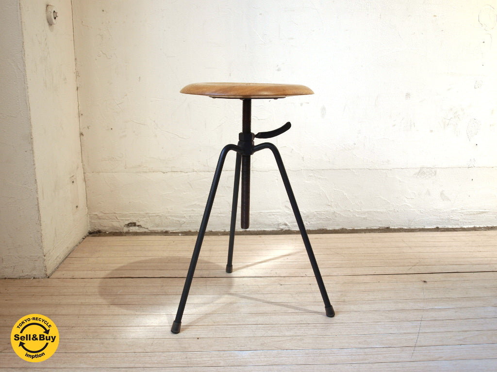 Roam stool 松田創意② Sohi Matsuda (@sohimatsuda) • Instagram