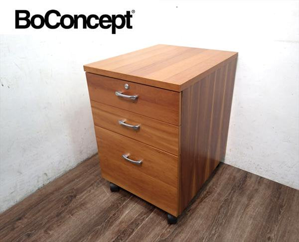 北欧 Bo concept ボーコンセプト チェリー材デスクキャビネット ●