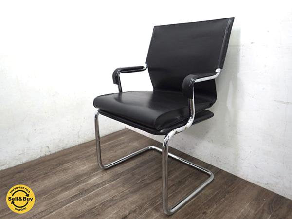 カッシーナ・イクスシー/Cassina IXC.取扱 マルカトレ /Marcatre社 カンチレバー 本革サイドチェア コードバン・ブラック Y ●