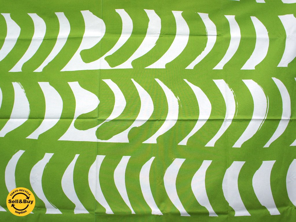 marimekko / マリメッコ ”RAUTASANKY” ファブリック生地 グリーン 136x96cm ●