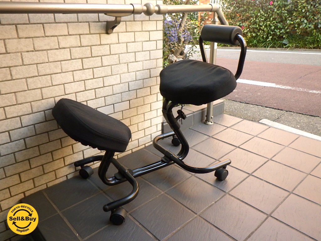 HAG(ホーグ)社 バランスチェア サポート『♯ 5040』キャスター&バックレスト付 ブラック ■