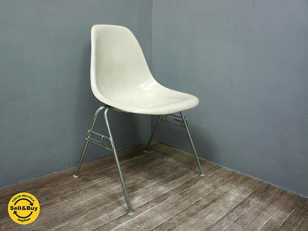 Herman Miller ハーマンミラー製 イームズ サイドシェルチェア スタッキングベース B ■
