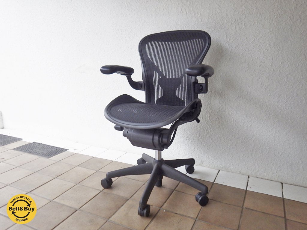 Herman Miller ハーマンミラー アーロンチェア ポスチャーフィット Aサイズ クラシックカーボン×グラファイト ◇