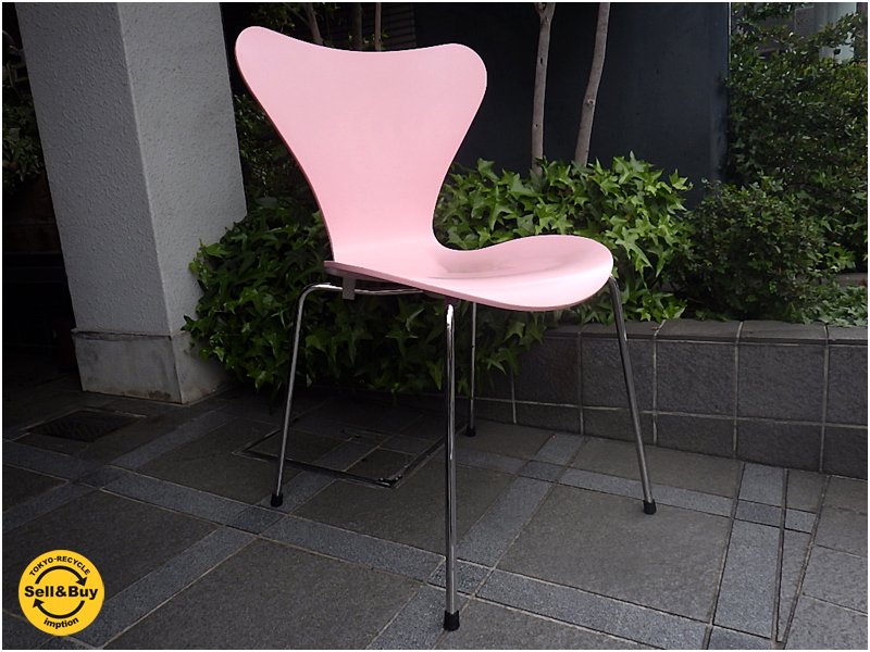 フリッツハンセン / Fritz Hansen アルネ・ヤコブセン / Arne Jacobsen デザイン 『 セブンチェア ( '07 希少廃番色:ローズ ) Seven Chair 』 ★