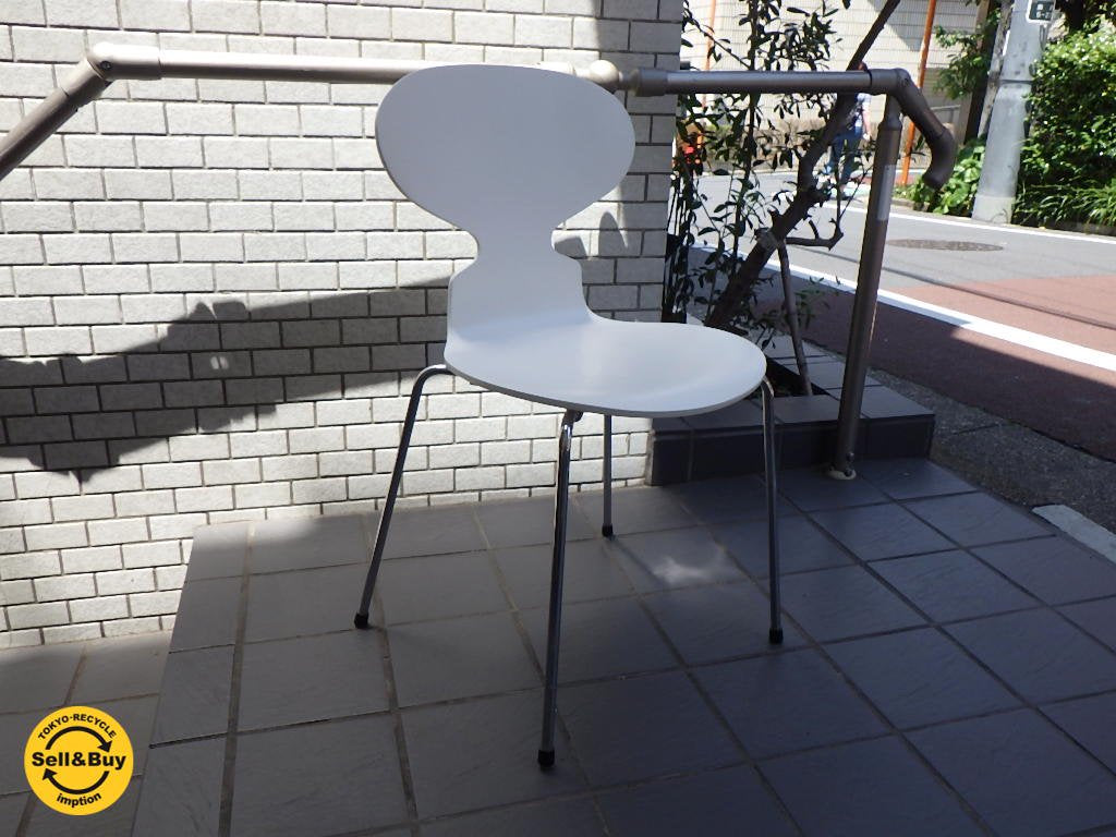 展示美品 フリッツハンセン Fritz Hansen アントチェア ANT CHAIR アルネ ヤコブセン 4本脚 ラッカーホワイト THE ANT (A)■