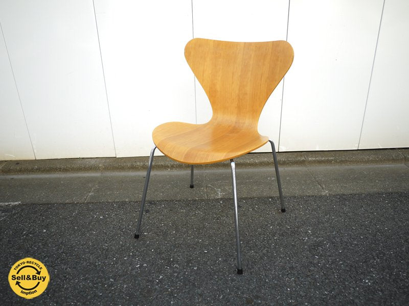 A フリッツ・ハンセン / Fritz Hansen セブンチェア ビーチ材 ナチュラル アルネ・ヤコブセン / Arne Jacobsen 現行定価¥69,120- ◎