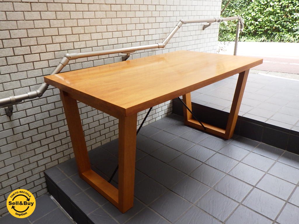 平田椅子製作所 HIRATA パッコダイニングテーブル 幅140cm ラバーウッド ■