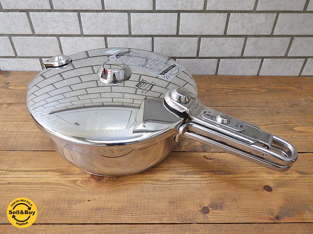 タッパーウェア Tupperware パーフェクトキッチン PERFECT KITCHEN 圧力鍋 3L ステンレス製 ■