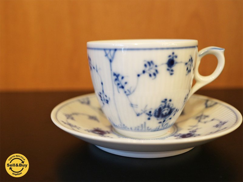 ロイヤルコペンハーゲン ROYAL COPENHAGEN ブルーフルーテッド プレーン ティーカップ&ソーサー C ◎