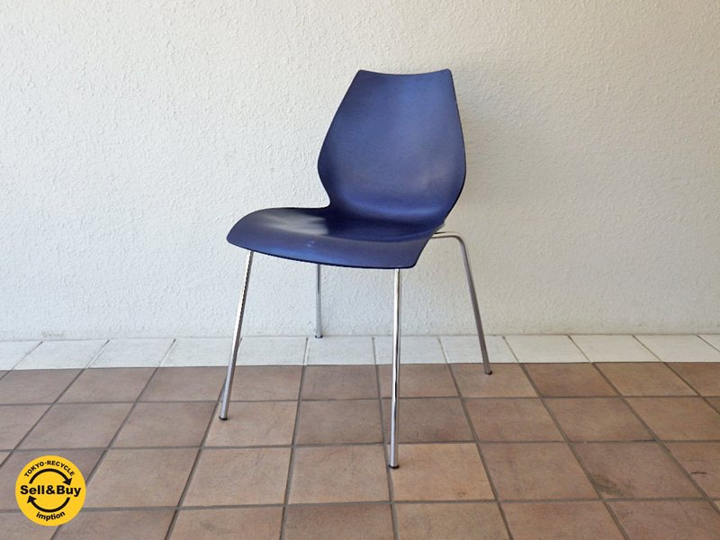 カルテル Kartell マウイチェア Maui ブルー 巨匠 ヴィコ・マジストレッティ デザイン スタッキング可 定価:¥28,728- イタリアモダン ◇