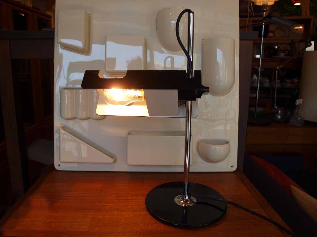 オルーチェ Oluce スパイダー Spider ブラック テーブルランプ デスクライト ジョエ・コロンボ Joe Colombo 定価13万 ★