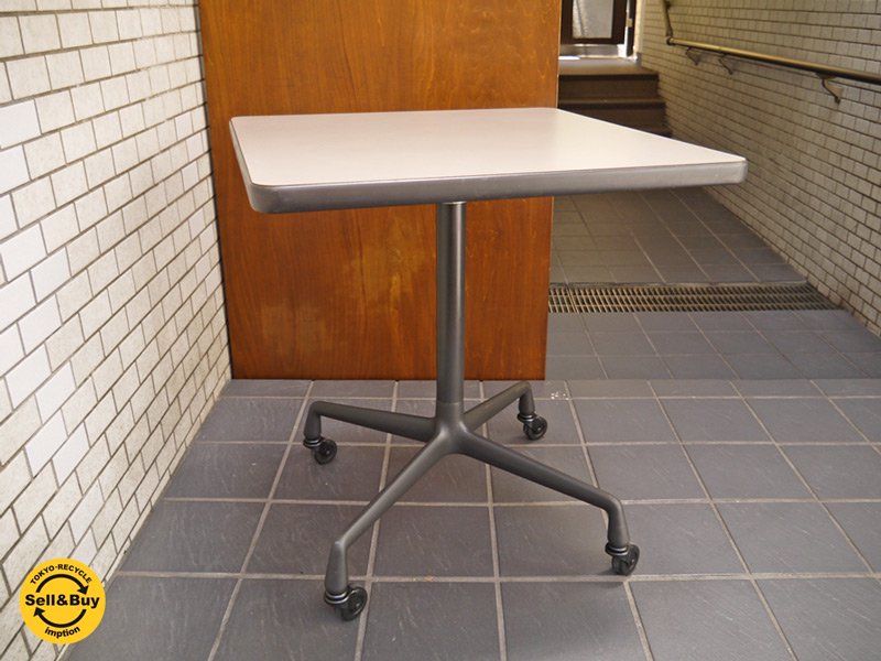 ハーマンミラー Herman Miller アルミナムグループ ビンテージ サイドテーブル ローラーベース スクエア グレー系カラー チャールズ&レイ・イームズ ■