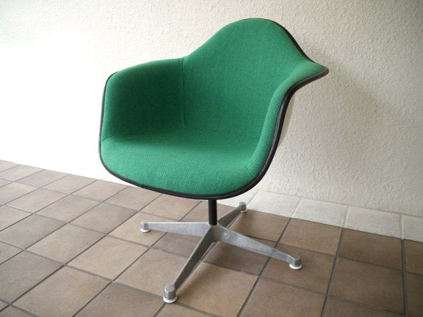 ハーマンミラー HermanMiller C&R. イームズ Eames アームシェルチェア 70's ビンテージ 2nd 4本脚 VTG コントラクトベース = PAC マハラム社生地仕様 ◇