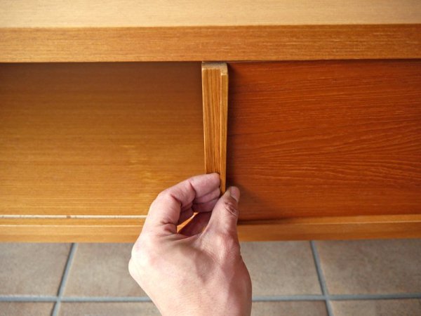 ウニコ unico アルベロ ALBERO 廃番 AVボード チーク材 テレビ台 AVラック ローボード TVボード チーク材 北欧ビンテージスタイル ◇