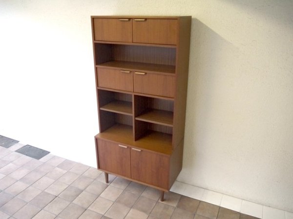 ウニコ unico 廃盤・希少 ホルム HOLM シェルフ ( カップボード / 食器棚 / 本棚 ) ウォールナット 北欧 60's ビンテージスタイル 定価¥105,840- ◇