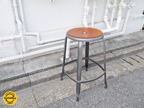 ニコルチェア NICOLLE CHAIR 60 グレー スチール ハイスツール 専用牛革シートパッド付き コンランショップ THE CONRAN SHOP 取扱い 総額:35,940円 A ◇