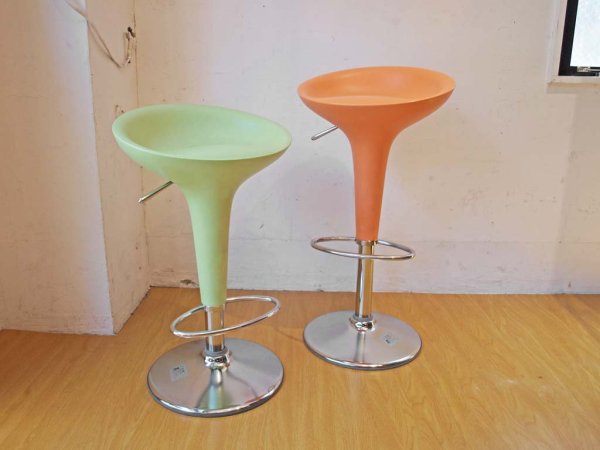 マジス MAGIS ボンボスツール BOMBO STOOL イタリアモダンファニチャー ステファノ・ジョバンノーニ ガス昇降 カウンターチェア オレンジ ★