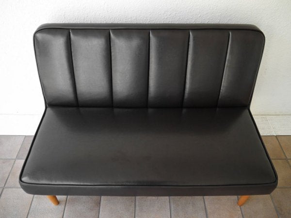 ウニコ unico ワイス WYTHE 廃盤 ベンチバックレスト 2シーター ソファ PVCレザー & ウレタンフォーム × ウェービングテープ & Sバネ仕様 定価¥60,480- 状態良好 ◇