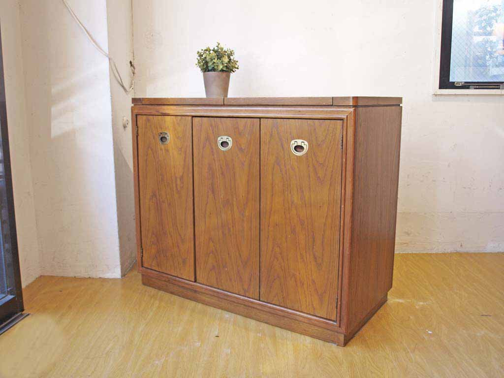 ドレクセルヘリテイジ キッチンカウンター バーキャビネット 30万超