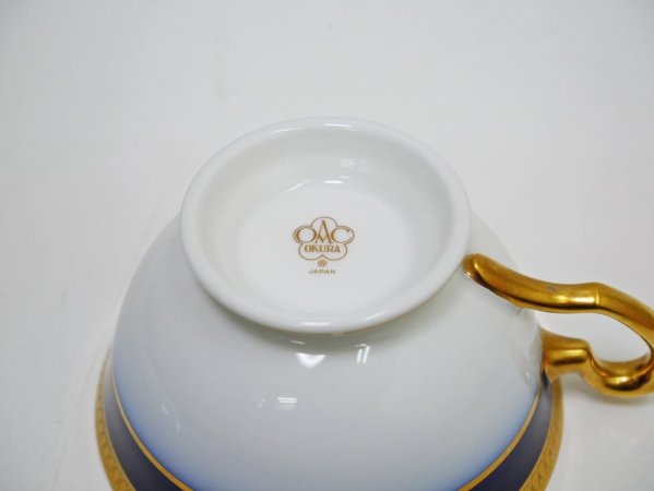 大倉陶園 OKURA 瑠璃片葉金蝕 カップ&ソーサー C/S ロイヤルブルー 白磁 D ●