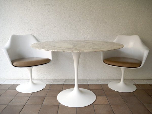 ノルスタジオ Knoll Studio ノール エーロ・サーリネン Eero Saarinen チューリップ ラウンドテーブルφ1070 大理石天板 白ベース 定価¥849,200 ◇