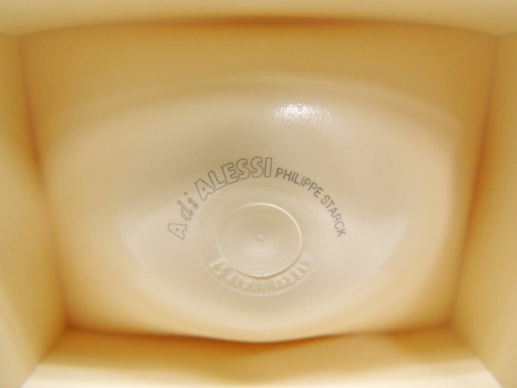 アレッシィ ALESSI ミスター モーモー Mr.Meumeu グレーター付 チーズセラー ホワイトアイボリー フィリップ・スタルク ●
