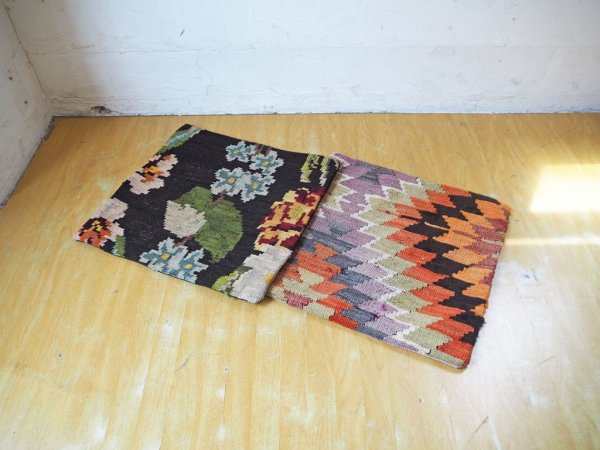 オールドキリム old kilim クッションカバー ウール/コットン 50cm×50cm レッド・ベージュベース ノルディック柄 A★