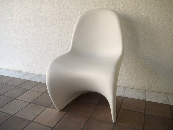 ヴィトラ vitra. パントンチェア Panton Chair ホワイト ヴェルナー・パントン Panton ミッドセンチュリーモダン 名作チェア スペースエイジ 定価¥36,300- 伊製 ◇