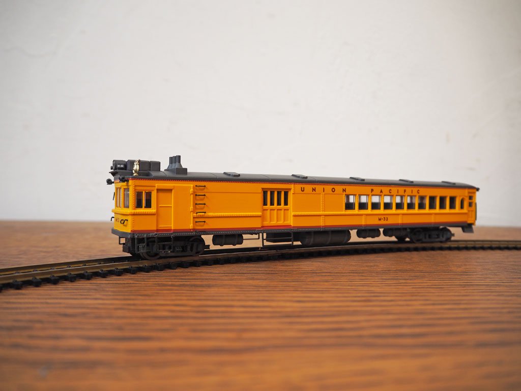 スペクトラム Spectrum ユニオン パシフィック M-32 UNION PACIFIC EMC GAS ELECTRIC DOODLEBUGS 駆動車1両 HOゲージ ★