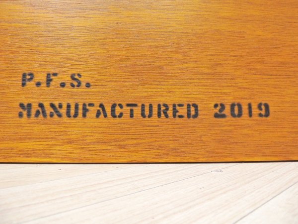 ビスレー BISLEY × PFS パシフィックファニチャーサービス デスクプラン DESK PLAN シリーズ ウッド天板 & Lフット 2点セット 2019年製 参考価格80,300円~ ●