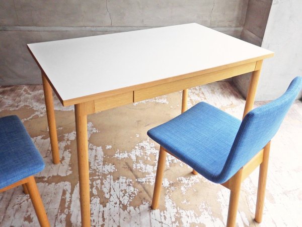 イデー IDEE スティルト テーブル STILT TABLE メラミントップ ホワイト マリナ・ボーティエ 定価55,000円 ♪