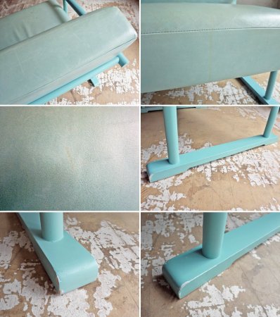 クラスカ interior & furniture CLASKA クロッグスソファ ペイント Clogs Sofa Paint オーク材 本革 薄青色 岡嶌要デザイン ♪