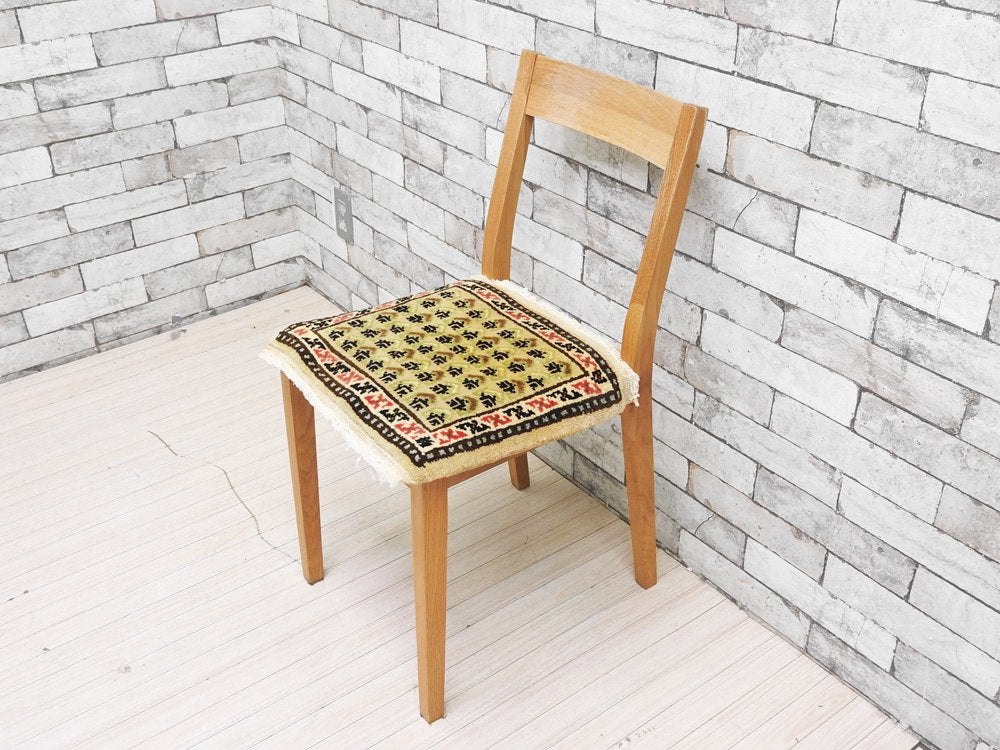 ギャッベ gabbeh 手織り チェアマット ミニラグ ウール ベージュ系カラー 座布団サイズ 43×40cm ●