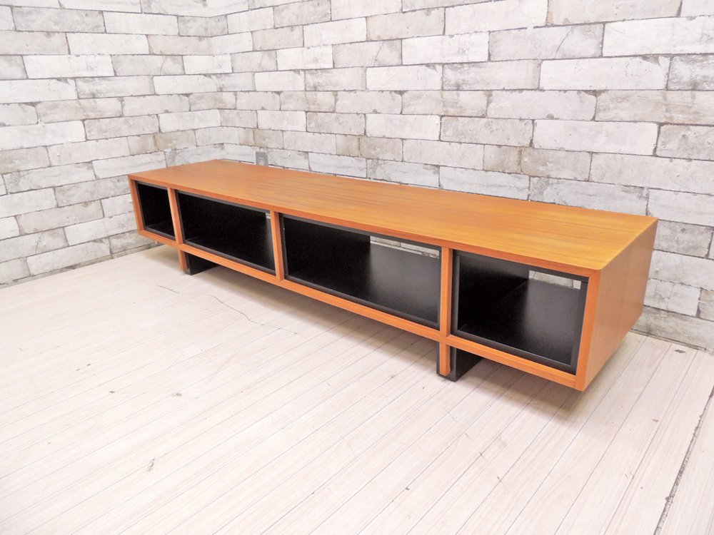 ランドスケーププロダクツ　キャビネット　プレイマウンテン ランドスケーププロダクツ キャビネット プレイマウンテン About