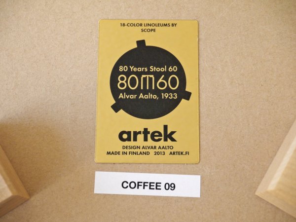 アルテック artek スツール60 stool60 3本脚 SCOPE 別注カラー リノリウム コーヒー 80周年記念カラー アルヴァ・アアルト 北欧家具 美品 ◇