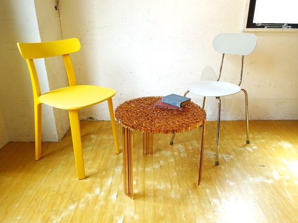 カルテル Kartell ティーテーブル T-TABLE サイドテーブル ハイタイプ 高さ44cm アンバーカラー パトリシア・ウルキオラ ★
