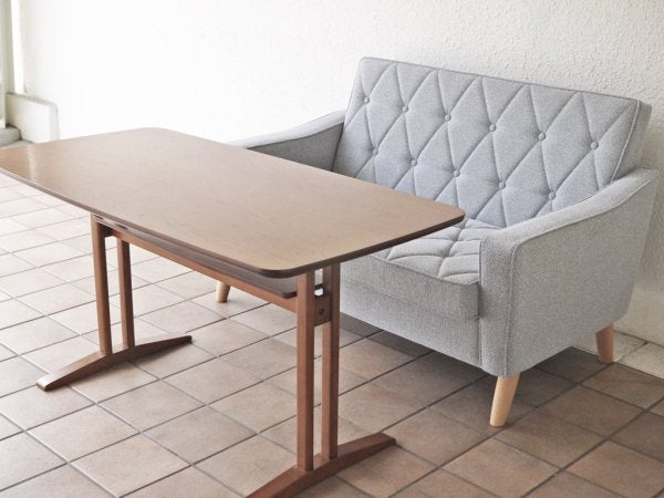 カリモク60+ karimoku60+ カフェテーブル1200 ウォールナットブラウン 幅118cm 棚板付き ミッドセンチュリーモダン 美品 ◇