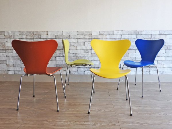 フリッツハンセン Fritz Hansen セブンチェア テラコッタラッカー アルネ・ヤコブセン デンマーク 北欧家具 2002年製 ●