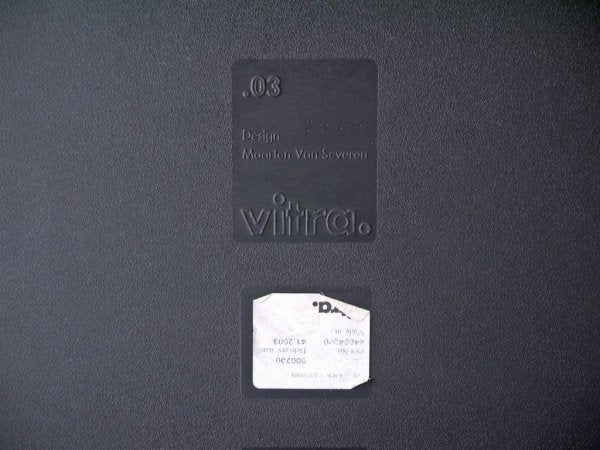 ヴィトラ vitra. .03 ゼロスリー ダイニングチェア スタッキングチェア 2脚セット ベーシックダーク Maarten Van Severen 合計定価¥125,400- ◇